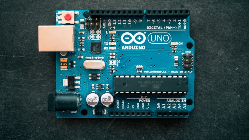 Kit de Inicio Electrónica y Robótica para Arduino UNO R3 con 40 Componentes